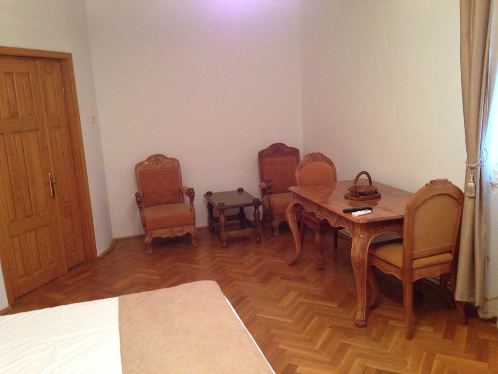 Casa Craiova Nuova酒店 外观 照片